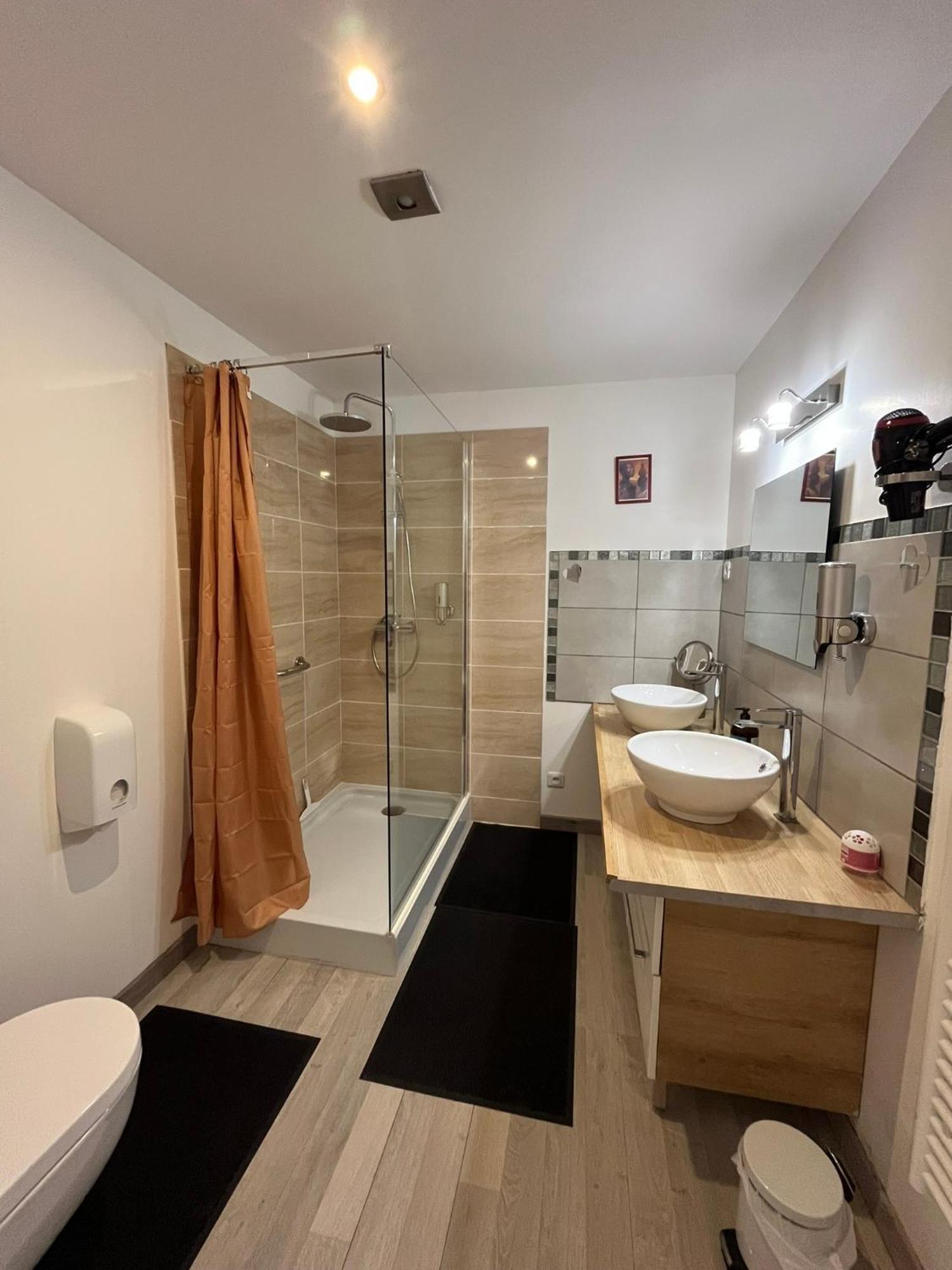 Couleurs De La Vie - Chambres D'Hotes Et Gite Cormatin Room photo