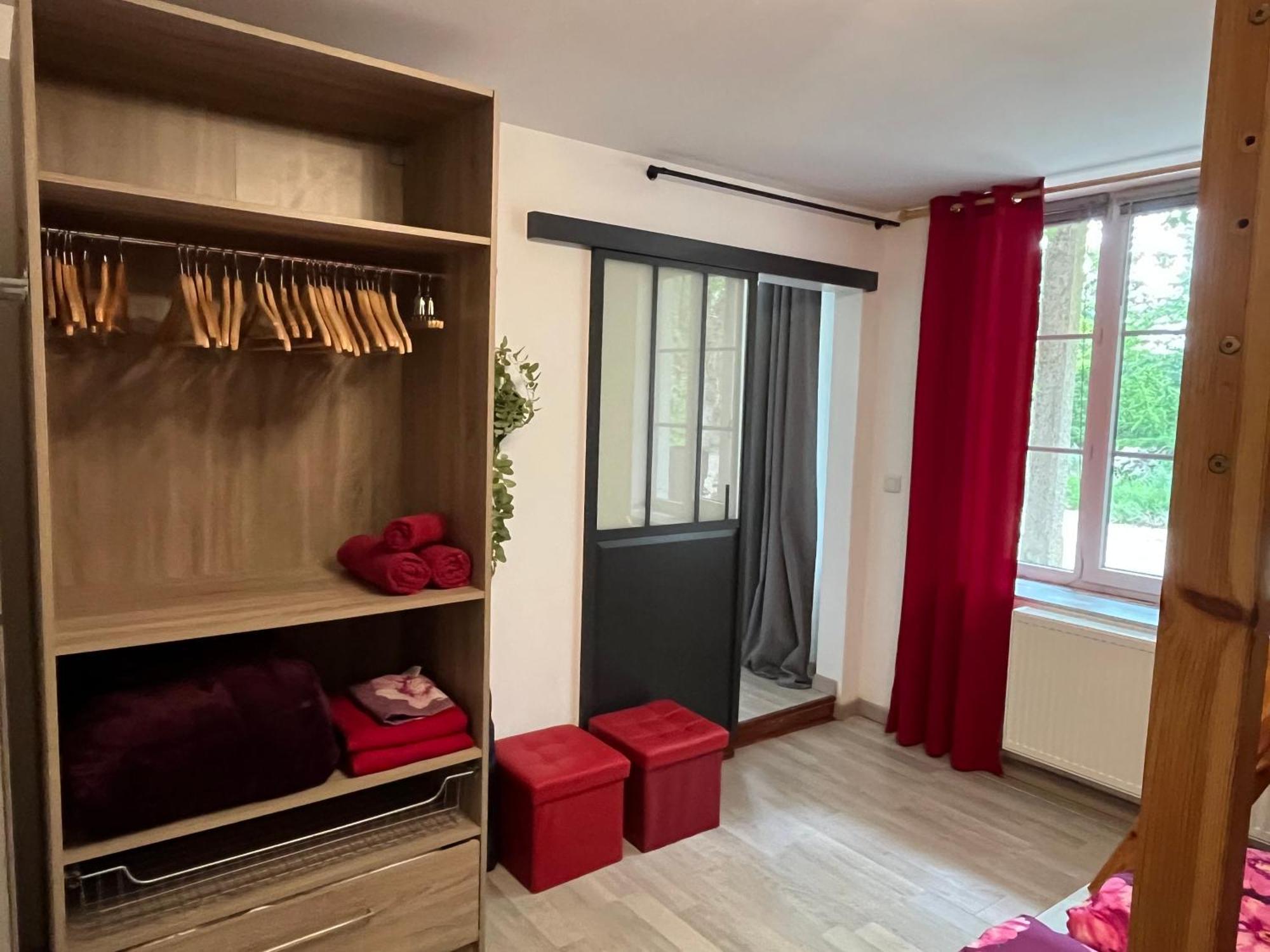 Couleurs De La Vie - Chambres D'Hotes Et Gite Cormatin Room photo